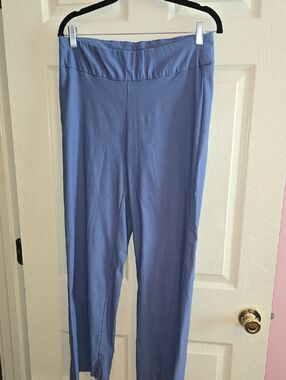 Women's Pull-On Straight Leg Pants in Dusty Blue
